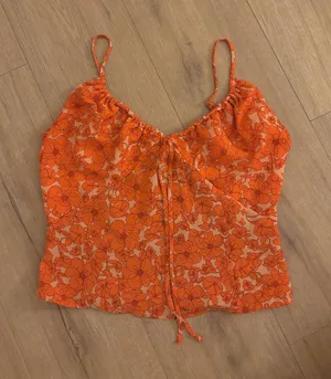 Bright orange top  thumbnail 1
