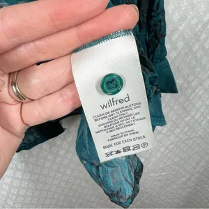 Aritzia Wilfred Blue Back‎ Floral Long Sleeve Button Up Viscose Top thumbnail 3