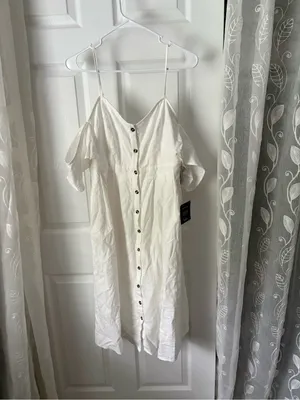New NWT Lulus Women’s Button-Front cotton Summer cold shoulder midi dress size M thumbnail 4
