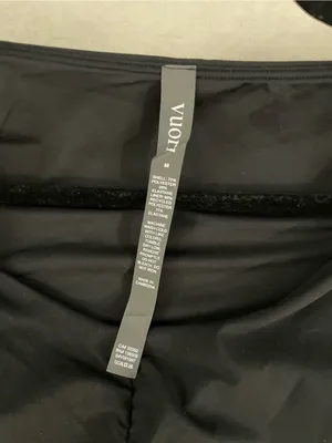 Vuori NWT Long-Sleeve Black Ruched Crop Top Bra Size M thumbnail 6
