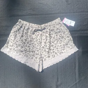 🤎 NWT Zoe + Liv XS (Medium) Leopard Cheetah Print Sleep Shorts 🤎 thumbnail 5
