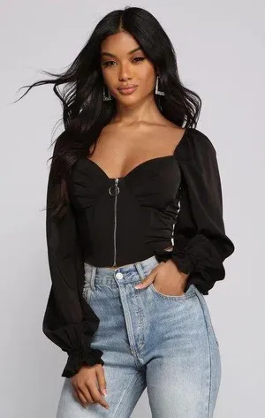 Crop Top thumbnail 1