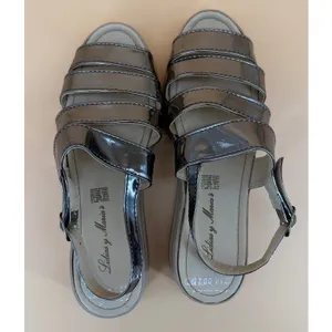 Lidias y Maria's Platform Sandals Women Size 10 Pewter Good Metallic Strappy thumbnail 2