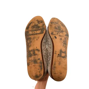 TOMS Jutti‎ Suede Perforated Laser Cut Pointed Toe Flats Taupe 8W thumbnail 7