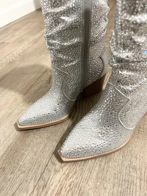 NEW Crown Vintage rhinestone boots size 6.5 thumbnail 9