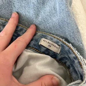 PacSun Light Blue 90’s Boyfriend Denim Jeans thumbnail 7