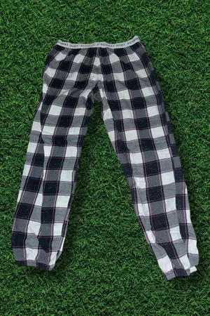 Victoria's Secret Pajama Pants thumbnail 2