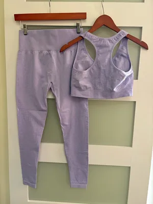 Lilac Purple Amazon Athletic Outfit Top and Bottom Size Medium thumbnail 3