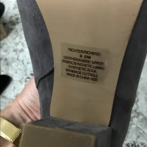 So NICE suede leather booties🤎🤎 thumbnail 9