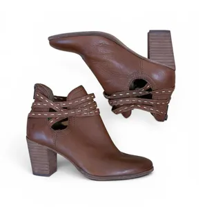 Frye Naomi Pickstitch Brown Leather Heeled Ankle Bootie Americana Cutout Sz 6.5 thumbnail 2