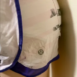 Lululemon super squad purple athletic shorts woman size 4 thumbnail 3