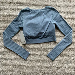 Lululemon Ebb to Street Long Sleeve Shirt Light Blue NWT Size 6 thumbnail 2