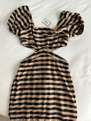 Vestique Dress thumbnail 3