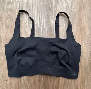 SKIMS Fits Everybody Scoop Neck Bra Onyx Black Size S Bralette Adjustable Straps thumbnail 1
