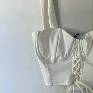 NWT‎ Zara white corset top thumbnail 3