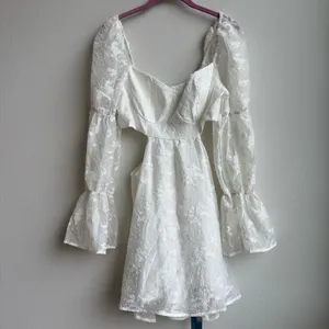 NWT Cider Floral Jacquard Cut Out Long Sleeve Puffy Mini White Dress Size Small thumbnail 3