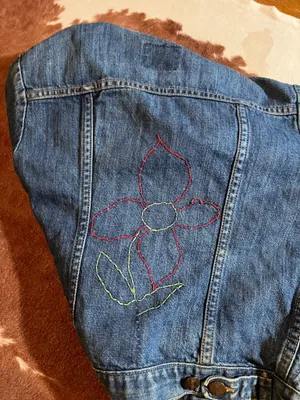 Vintage Wrangler jean jacket kids size 14 No flaws hand embroidered flower thumbnail 4