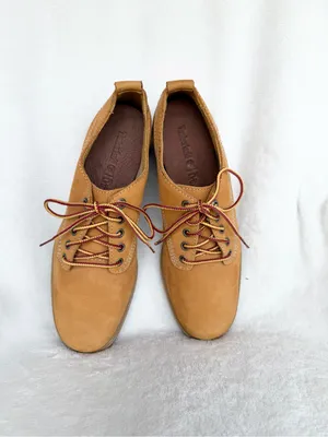 Timberland Earthkeepers Lyonsdale Oxford Womens US 6.5 Wheat Nubuck Formal Shoes thumbnail 3