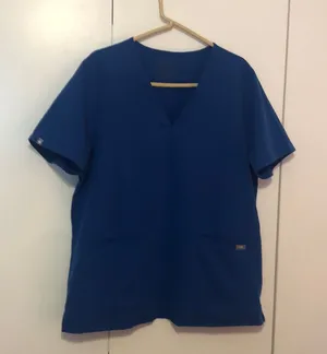 Figs Casma 3 pocket Technical Collection Women’s Size XL Winning Blue Scrub Top thumbnail 1