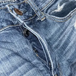 American Eagle Outfitters Blue Distressed Ankle Length Jeans(Size 6) thumbnail 6