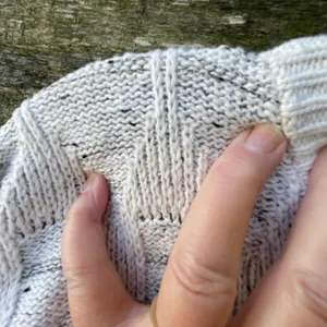 VTG Tony Lambert size XL woven pattern sweater thumbnail 4