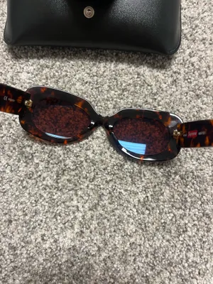 Supreme sunglasses  thumbnail 4