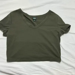 Wild Fable Army Green Cropped V Neck Tee thumbnail 1