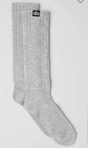 Alo Yoga NWT Scrunch Unisex Athletic Heather Gray Size M thumbnail 1