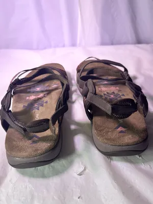Skechers Brown Sandals with Pink Patterned Straps thumbnail 7