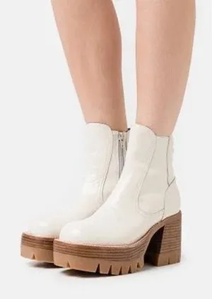 Jeffrey Campbell Quavo Platform Ankle Boots Womens Cream patent leather Lug Sole thumbnail 1
