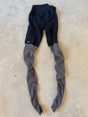 Alo Goddess Yoga Ribbed Leggings thumbnail 3