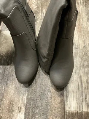 Journee Collection Tall Gray Knee-High Block Heel Boot Size 9 thumbnail 11