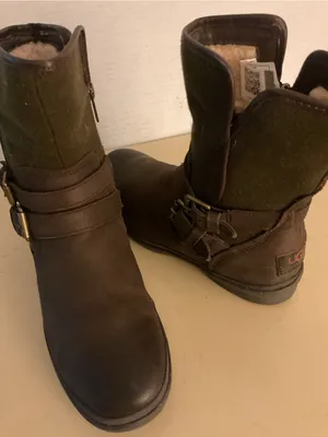 UGG women Brown Leather biker motorcycle Boots with Buckle Detail US 6 thumbnail 1