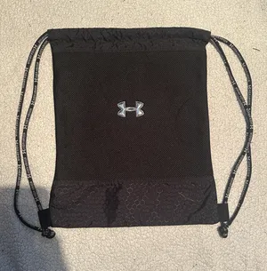 Under Armour Drawstring Bag thumbnail 1