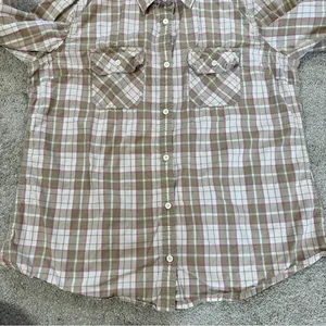 Carhartt Women’s Roll Tab 3/4 Sleeve Button Up Shirt Top Plain in Light Brown XL thumbnail 3