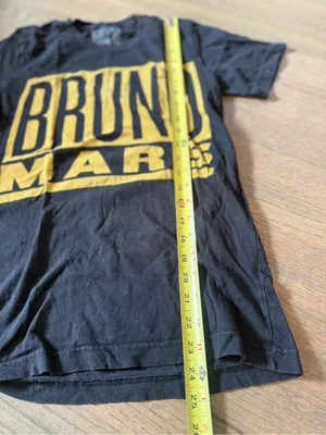 Bruno Mars Black & Yellow Tour T-Shirt: Size XS-S thumbnail 3