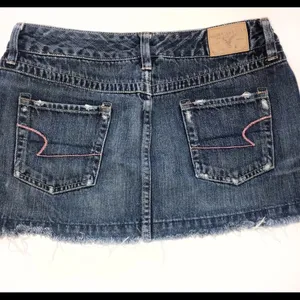American Eagle Y2K Bella swan vintage sz 6 mini skirt thumbnail 5