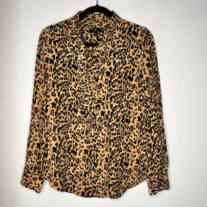 J. Crew Leopard Rufle Silk Blouse Size 8 thumbnail 2
