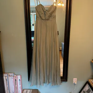 Lulu’s Dreamy Destiny Sage Green Pleated Backless Maxi Dress 👗 thumbnail 4
