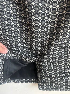 Biden Abstract Print Grey White Pencil Skirt Size 2 thumbnail 9