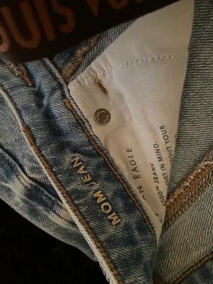 American Eagle Mom Jeans thumbnail 3