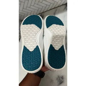 Vessi Weekend Sneaker White Waterproof Knit Shoes Women’s Size 9 W9 Casual thumbnail 8