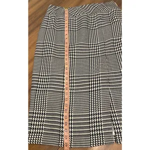 Evan Picone Classic Tailored Black White Houndstooth Plaid Midi Skirt Sze 10 Timeless Career thumbnail 7