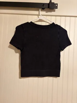 Boutique Black crop top thumbnail 2