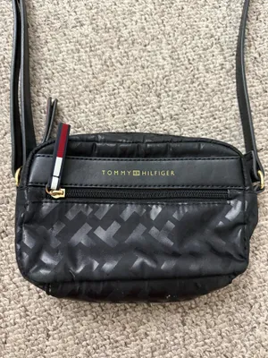 Tommy Hilfiger Purse Crossbody thumbnail 2