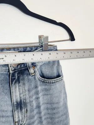 PacSun Light Wash 90s Boyfriend Jeans with High Slits Size 24 thumbnail 6