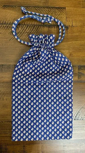 Vintage‎ Vera Bradley ROYAL Bag Travel Pouch Unlined Drawstring Bucket Shoe RARE thumbnail 1