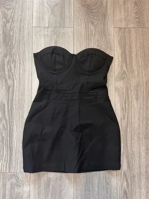 New Showpo Blaire Playsuit Strapless Bustier Tailored Playsuit Size XS MSRP $79 thumbnail 7