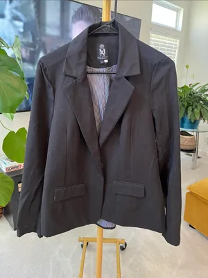 Miss Ashley Black Women's Tailored Blazer thumbnail 1