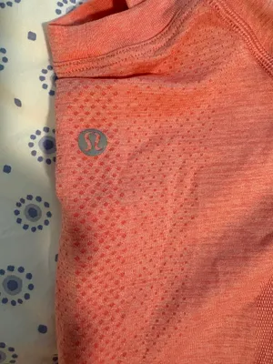Peachy pink lululemon swiftly tech  thumbnail 3